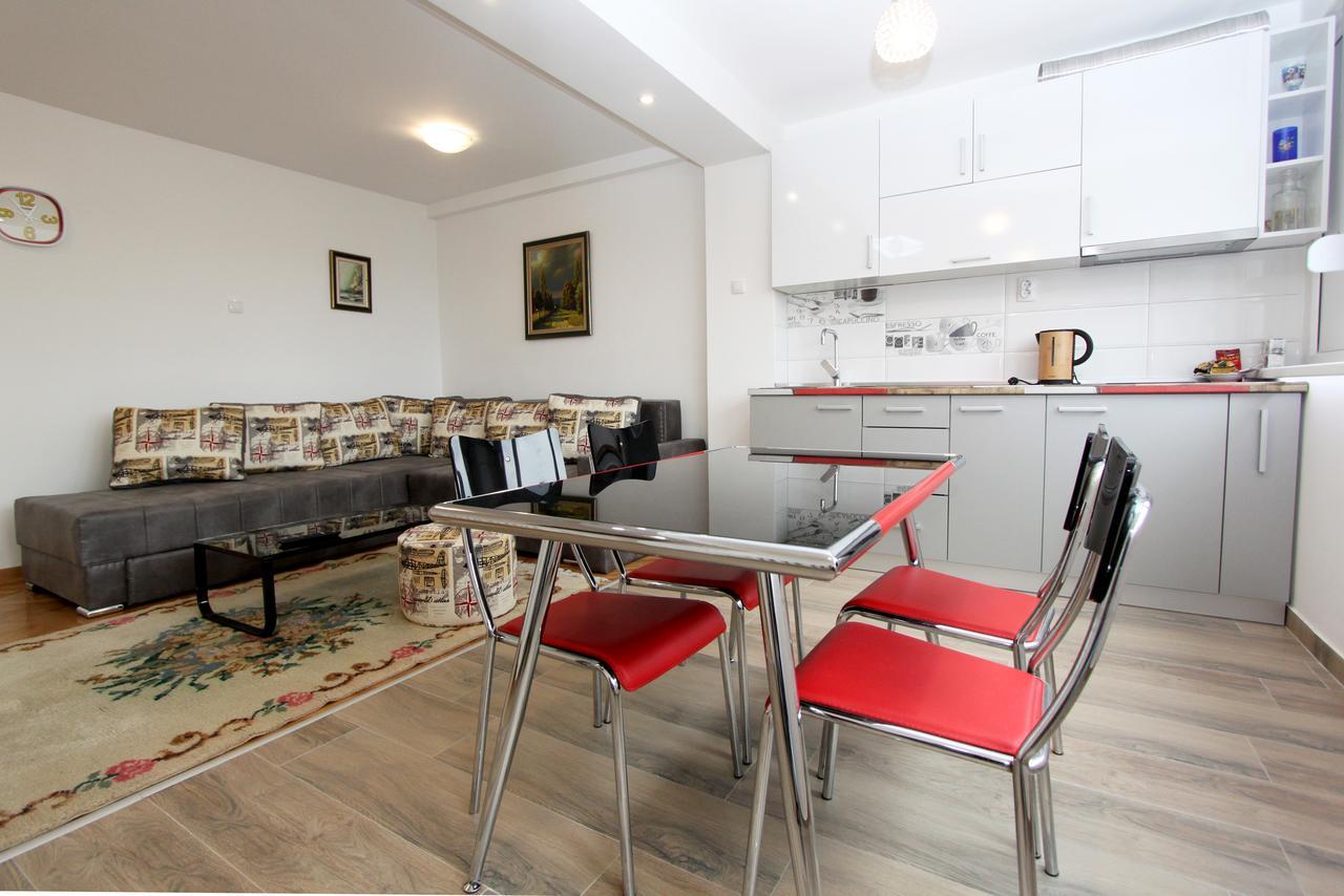 Penthouse Novi *